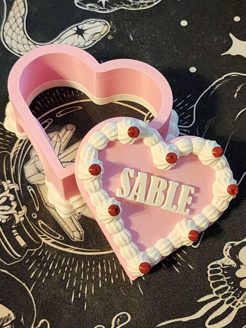 Birthday cake hide