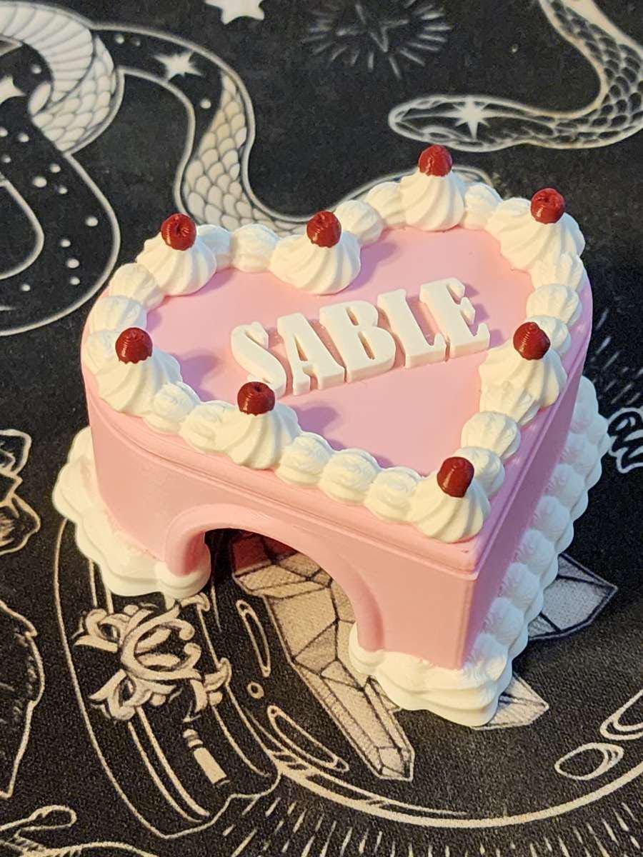 Birthday cake hide